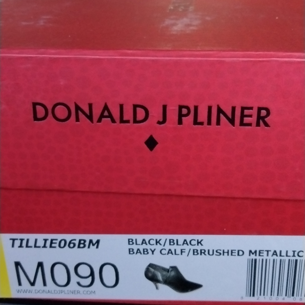 Donald J Pliner black ankle boot size 9 thin heel - Picture 9 of 9